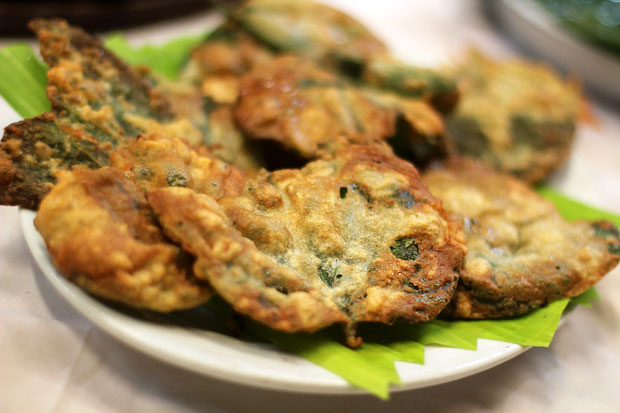 Crispy Alagaw Leaves