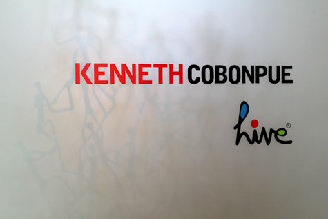 Kennth Cobonpue sign