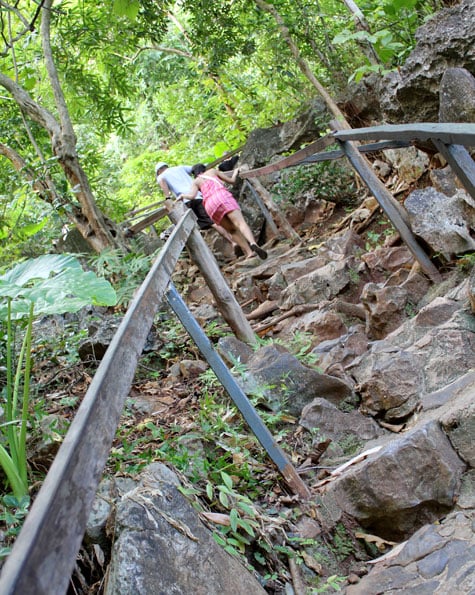 Climbing the mountain to Kayangan Lake