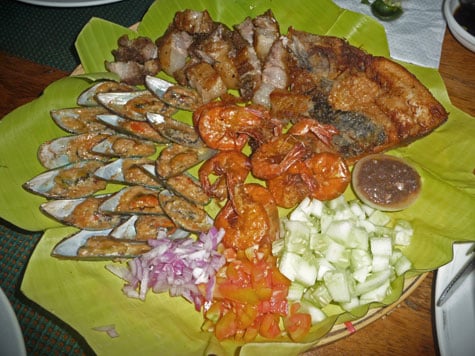 Bilao with meat and seafood at Kainan sa Dalampasigan