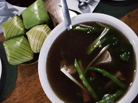 Bowl of bulalo with rice at Kainan sa Dalampasigan