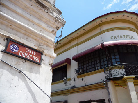 Calle Crisologo sign