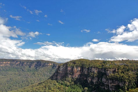 Stunning summit views of Blue Mountains