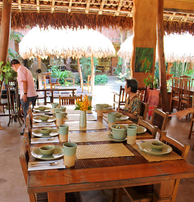 Ugu Bigyan's Secret Pottery Garden and Restaurant, Tiaong, Quezon