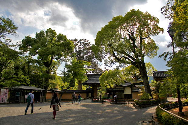 Entrance to Kinkaku-ji (Golden Pavilion)