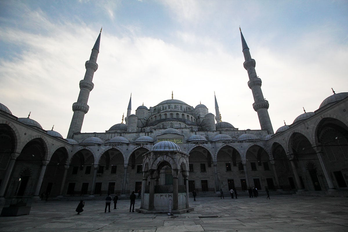 Sultanahmet (Blue Mosque), Istanbul, Turkey