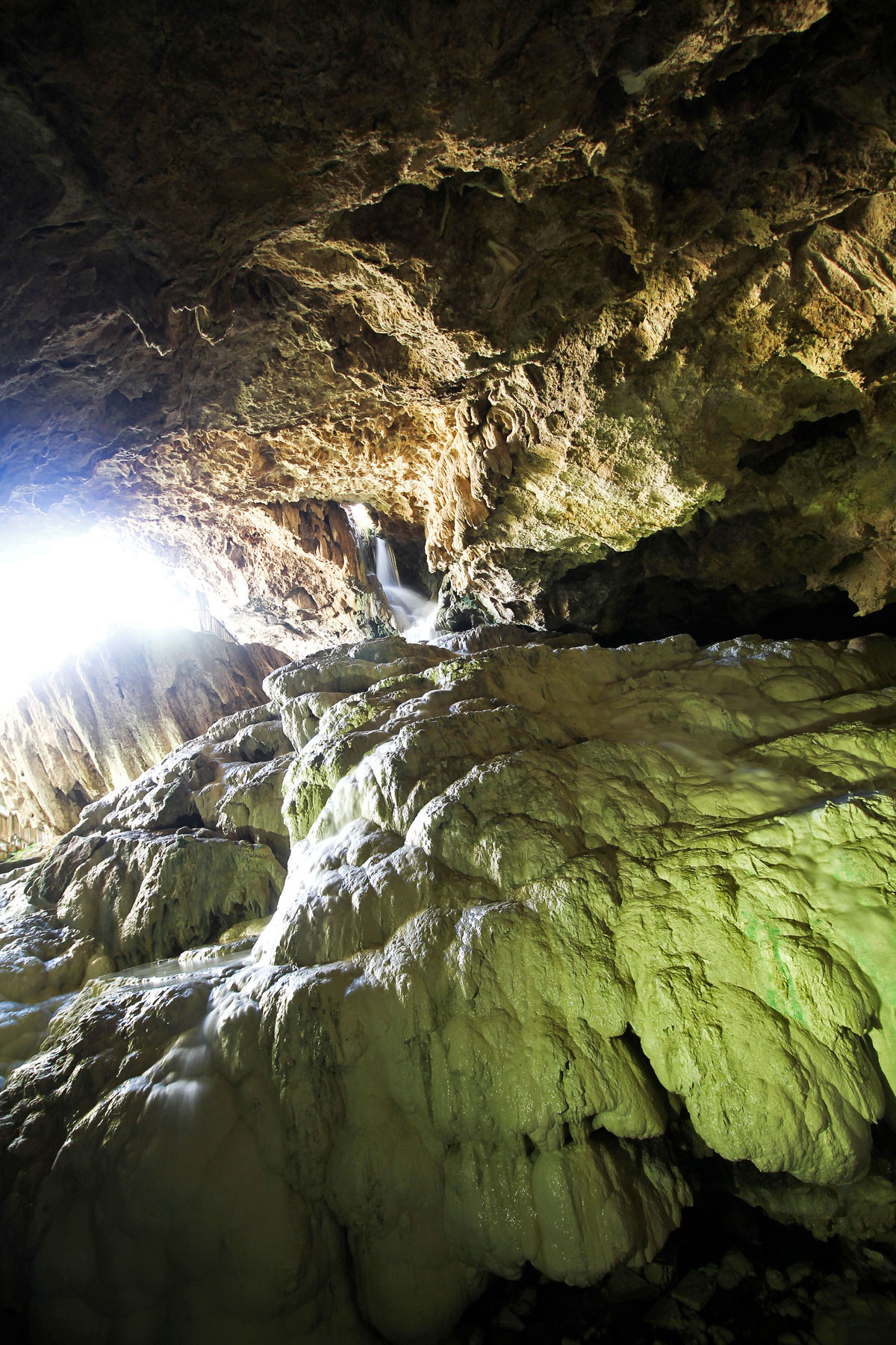 Marvel at Subterranean Calcium Travertines in Kaklik Cave, Pamukkale, Turkey