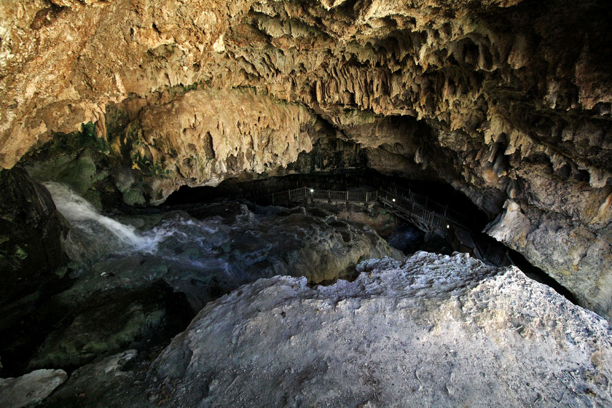 The Subterranean Calcium Travertines of Kaklik Cave in Pamukkale ...