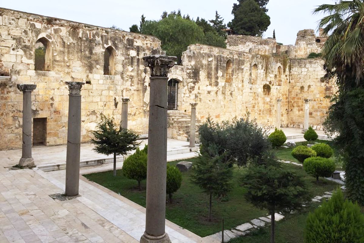 Visit the Basilica of St. John & İsabey Mosque — Monuments to Faith on Ayasuluk Hill in Selçuk, Turkey