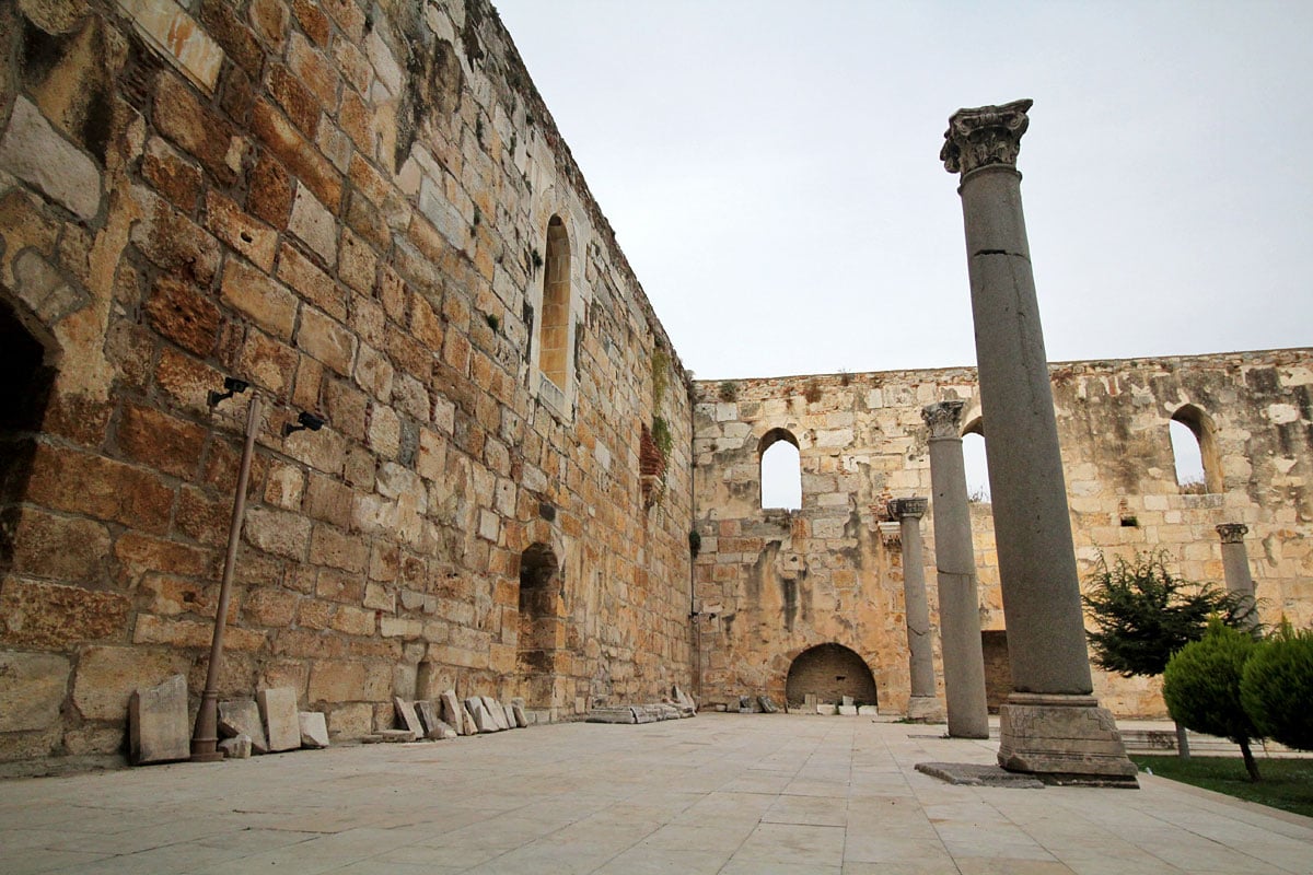 Visit the Basilica of St. John & İsabey Mosque — Monuments to Faith on Ayasuluk Hill in Selçuk, Turkey