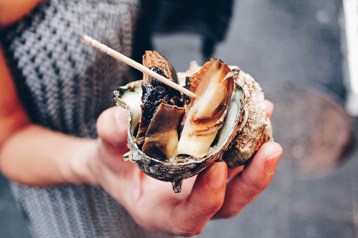 Kuromon Ichiba Market Where to Eat the Most Delicious Street Food in