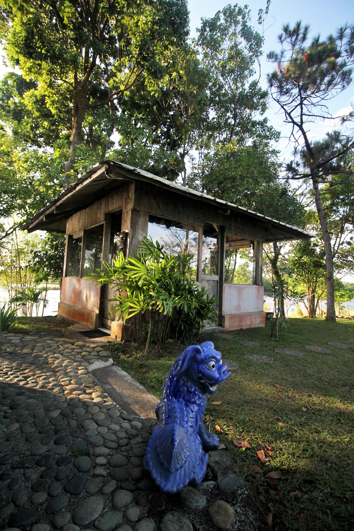 Sundang Island: The Island Near Manila You can Rent Off AirBnB