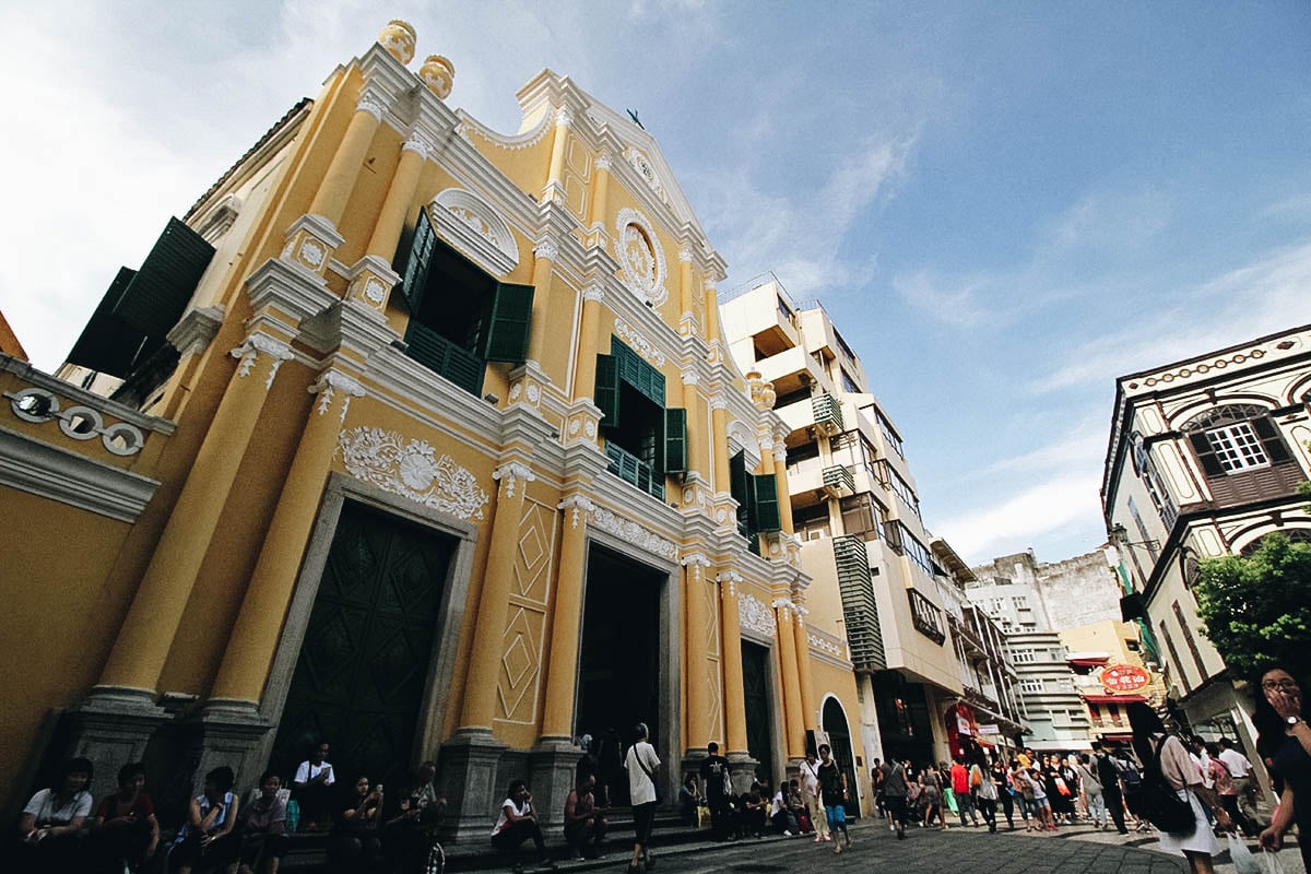 From Senado Square to the Ruins of St. Paul: A Walk through the Heart of Macau