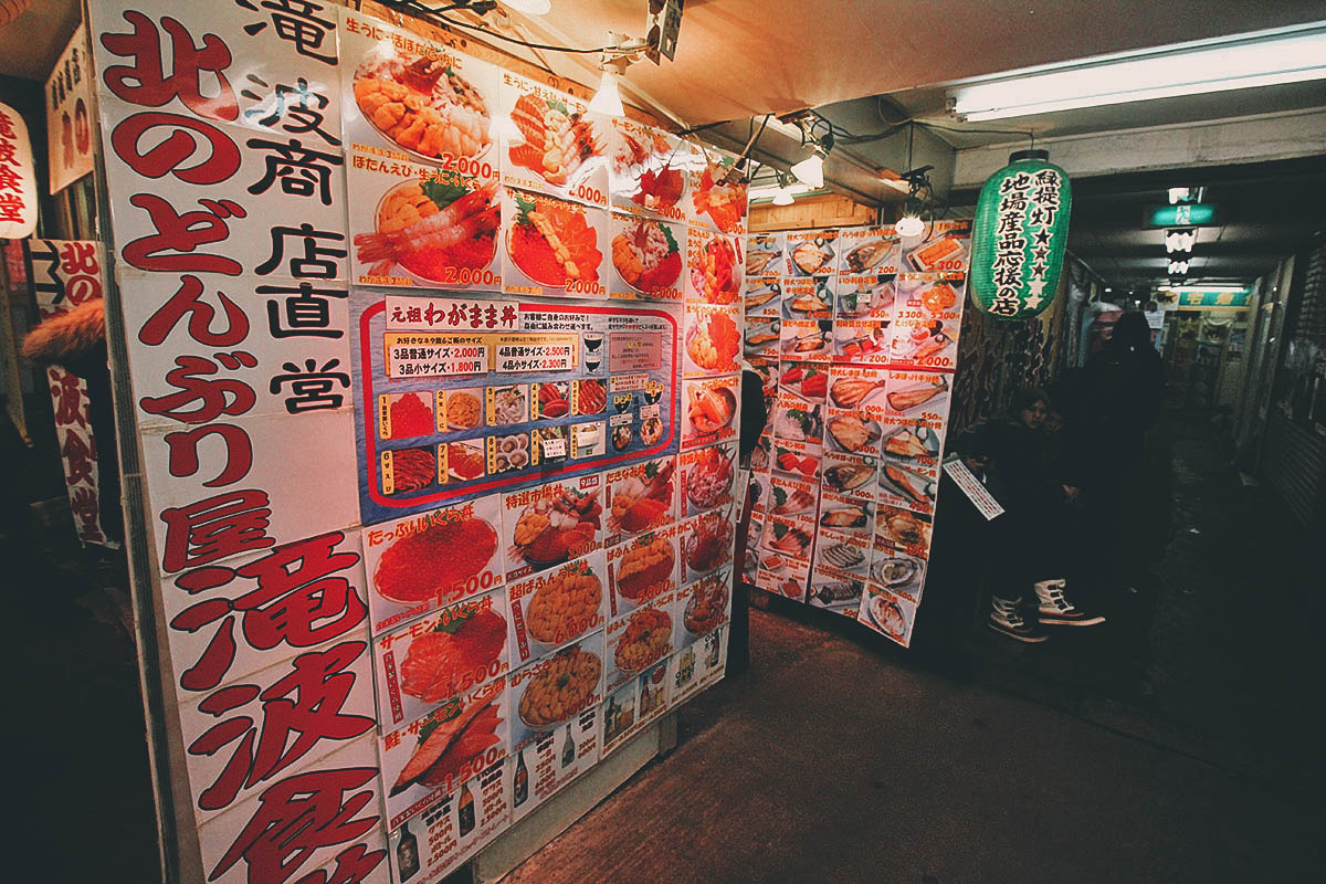 Takinami Shokudo: Where to Have Overflowing Bowls of Kaisendon in Otaru, Japan