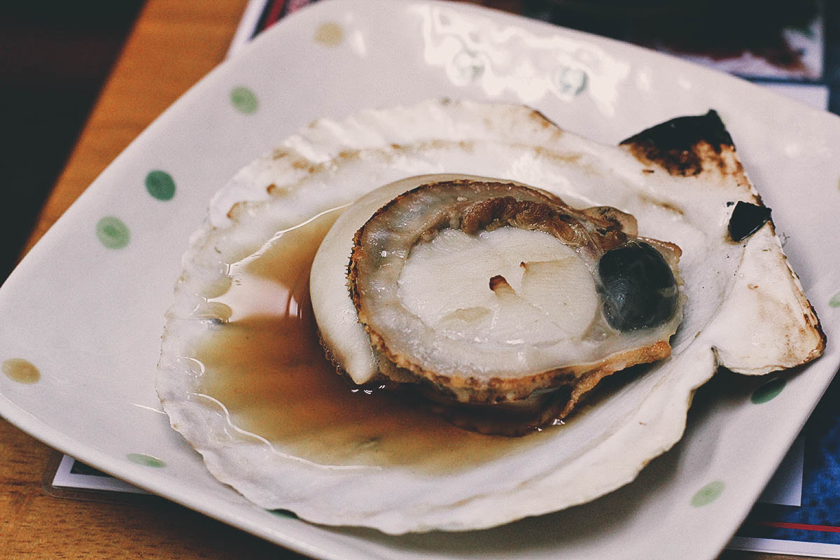 Takinami Shokudo: Where to Have Overflowing Bowls of Kaisendon in Otaru, Japan