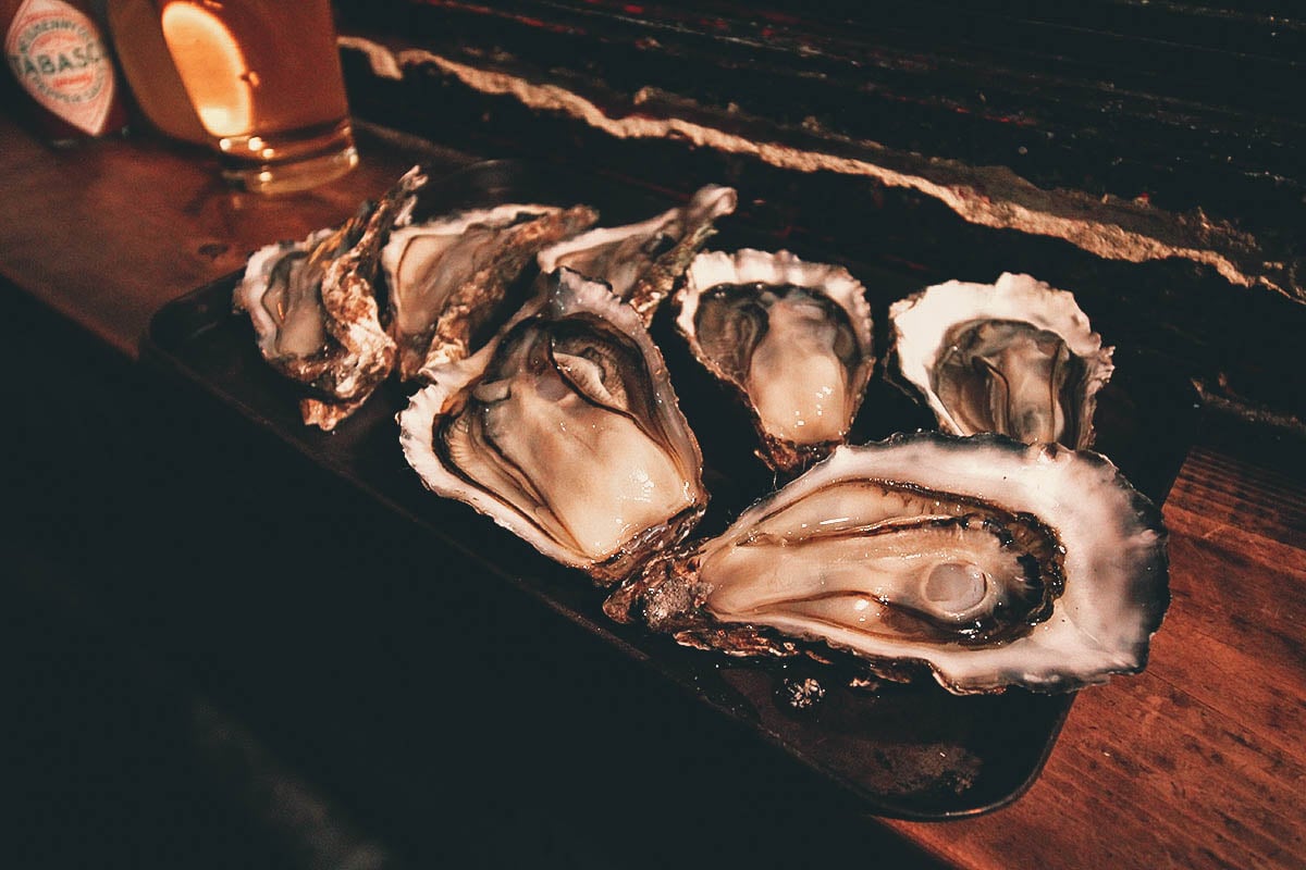 Gotsubo: Where to Have the Juiciest Grilled Oysters in Sapporo, Japan