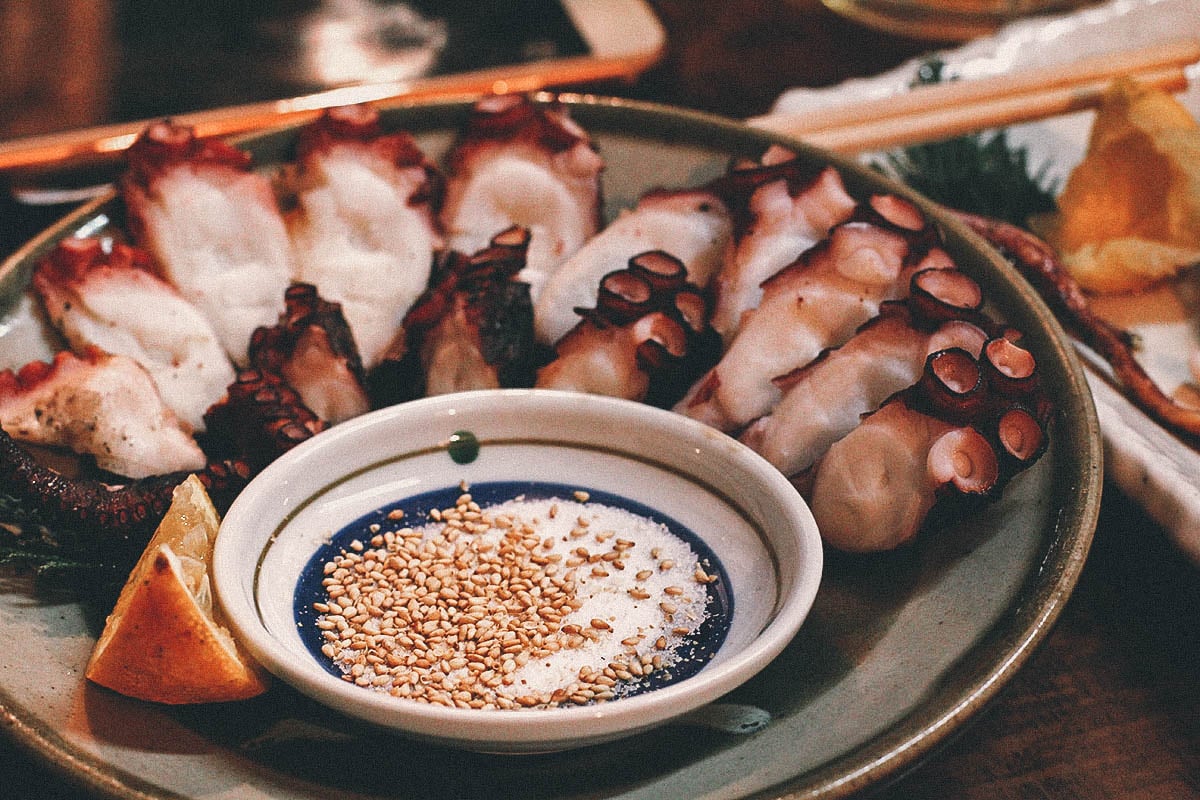 Yatai Food Stalls: An Iconic Symbol of Fukuoka, Japan