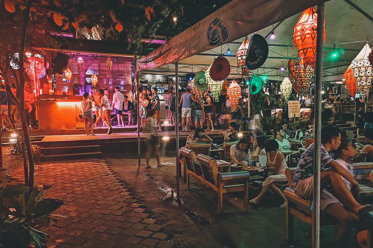 La Union Food Guide Where to Eat in San Juan Will Fly for Food