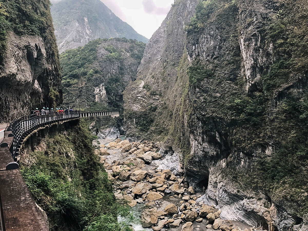 Take a Day Tour of Taroko National Park in Hualien, Taiwan Will Fly for Food