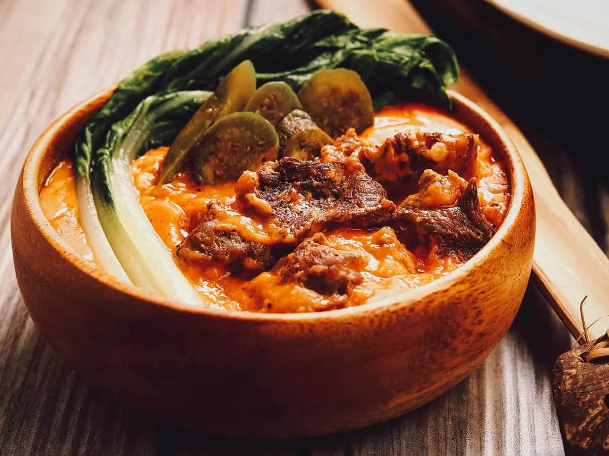 Filipino Food Guide Kare-kare with peanut sauce, one of the best dishes to eat in the Philippines