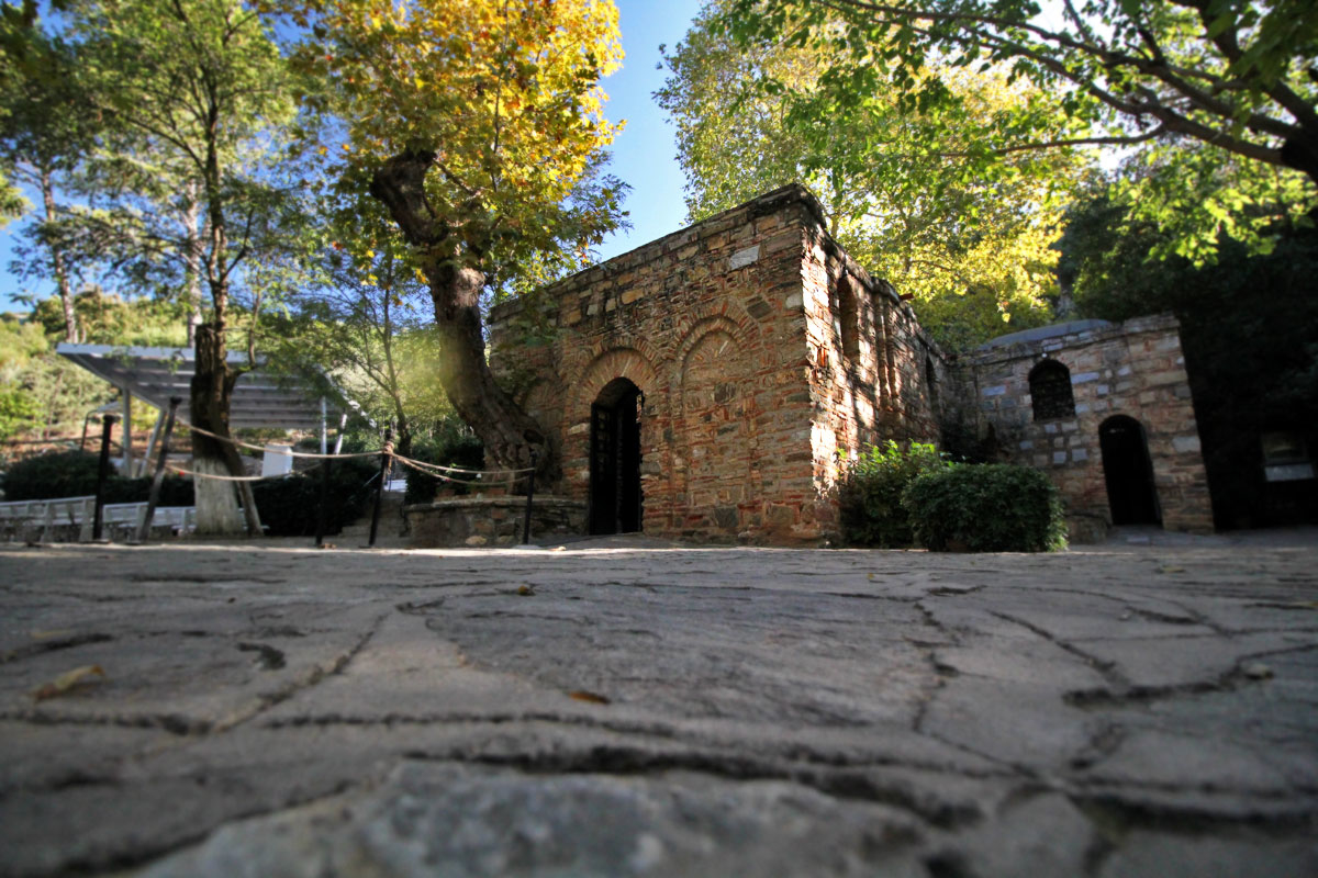 Say a Prayer at Meryem Ana Evi in Selçuk-İzmir, Turkey
