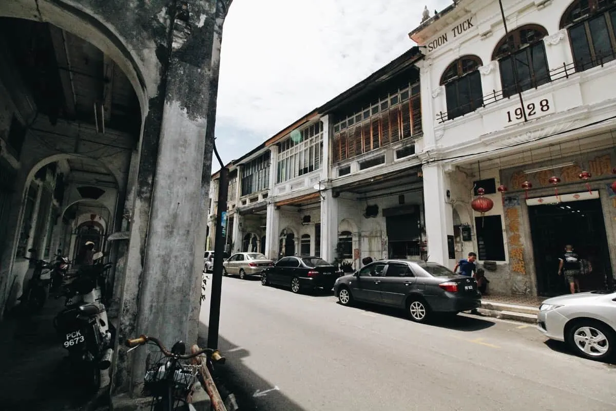 Explore the Heritage Houses of George Town, Penang: A UNESCO World Cultural City in Malaysia