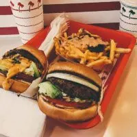 NATIONAL DISH QUEST: American Hamburgers