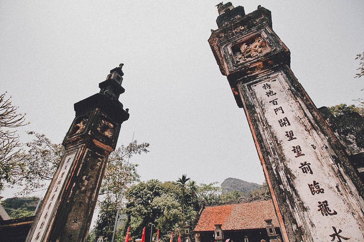 Take a Day Trip to Hoa Lu & Tam Coc from Hanoi, Vietnam