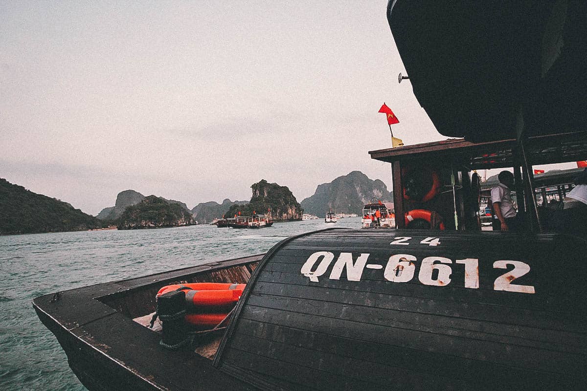 Ha Long Bay Cruise, Vietnam