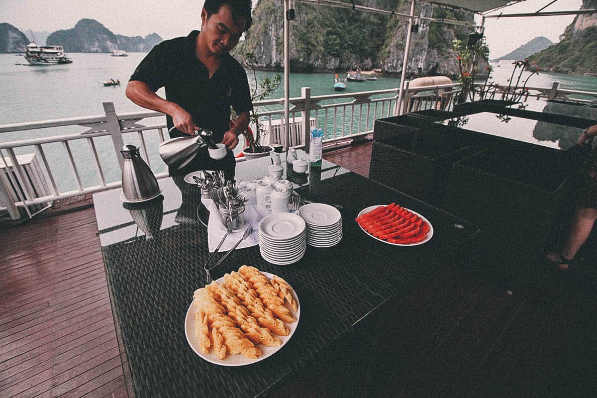 Ha Long Bay Cruise, Vietnam