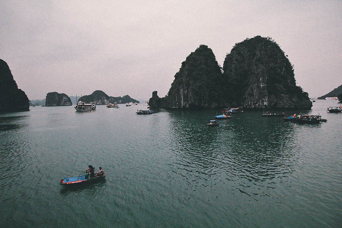 Ha Long Bay Cruise, Vietnam