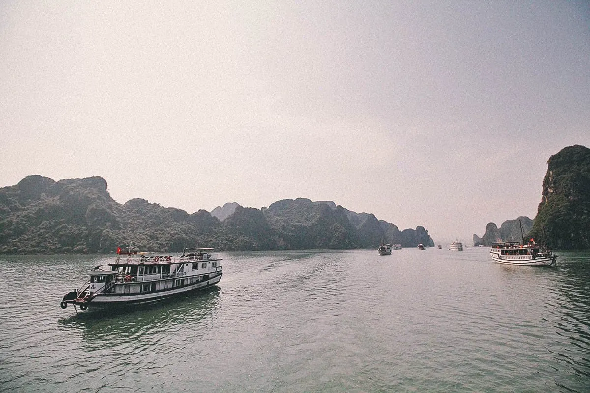 Ha Long Bay Cruise, Vietnam
