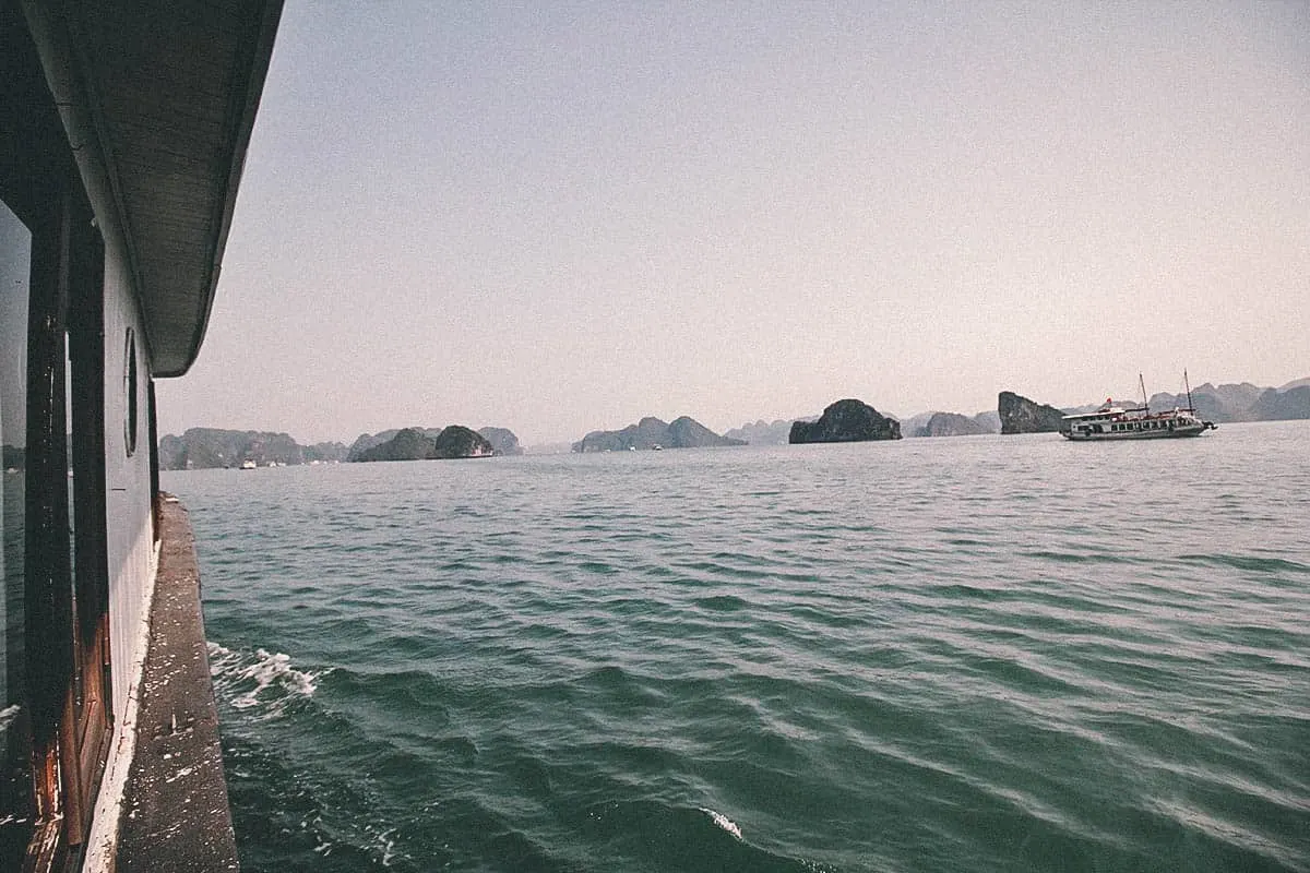 Ha Long Bay Cruise, Vietnam