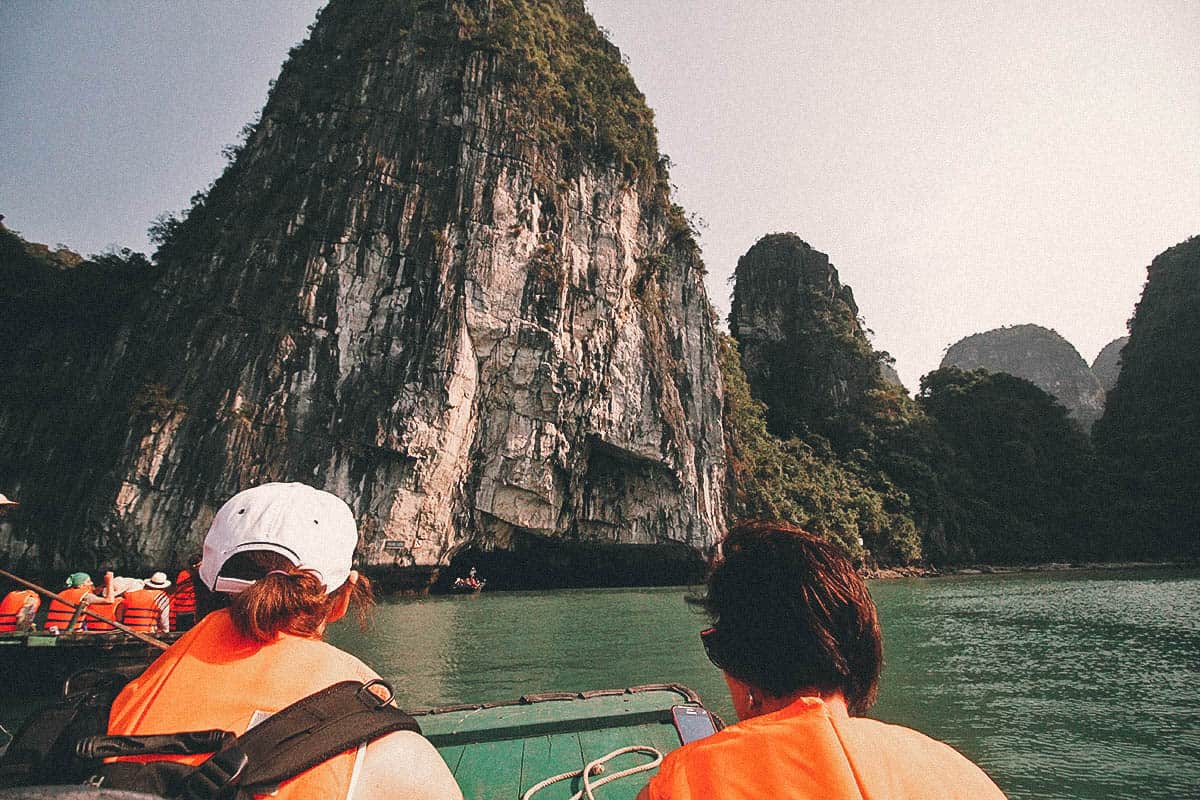 Ha Long Bay Cruise, Vietnam