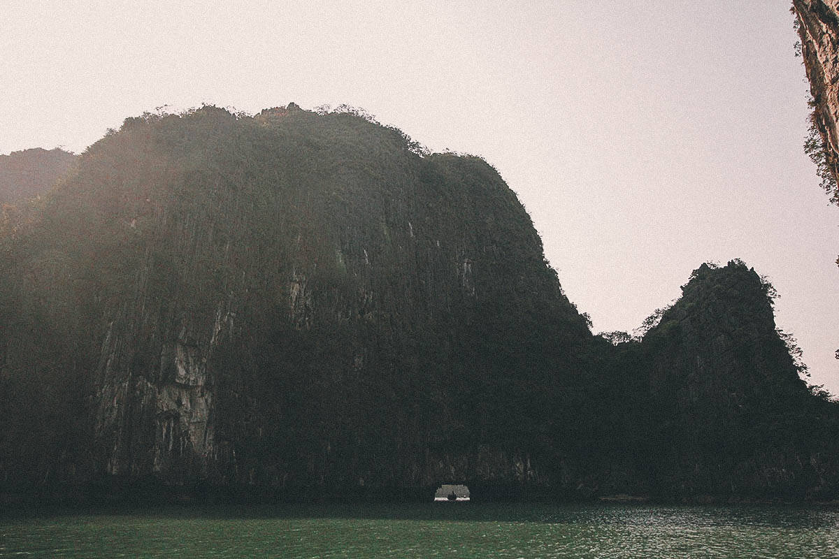 Ha Long Bay Cruise, Vietnam