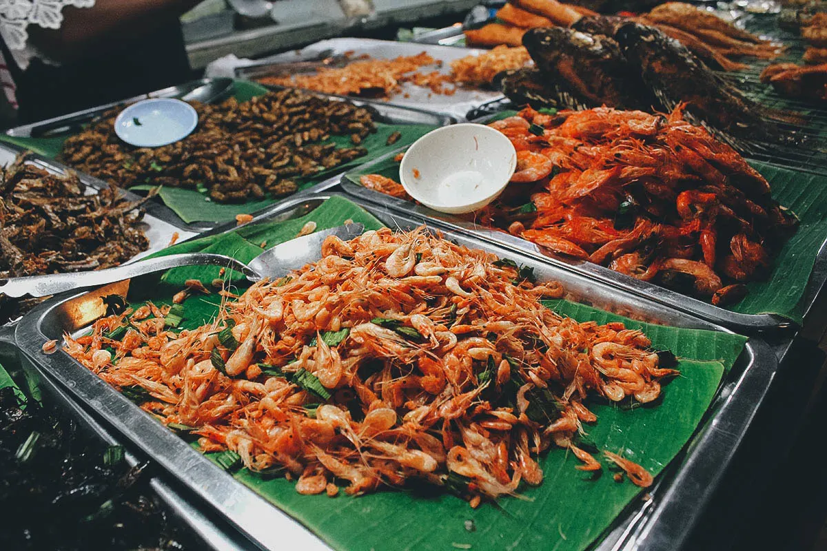 Chiang Mai Northern Food Tour by Truck with A Chef's Tour