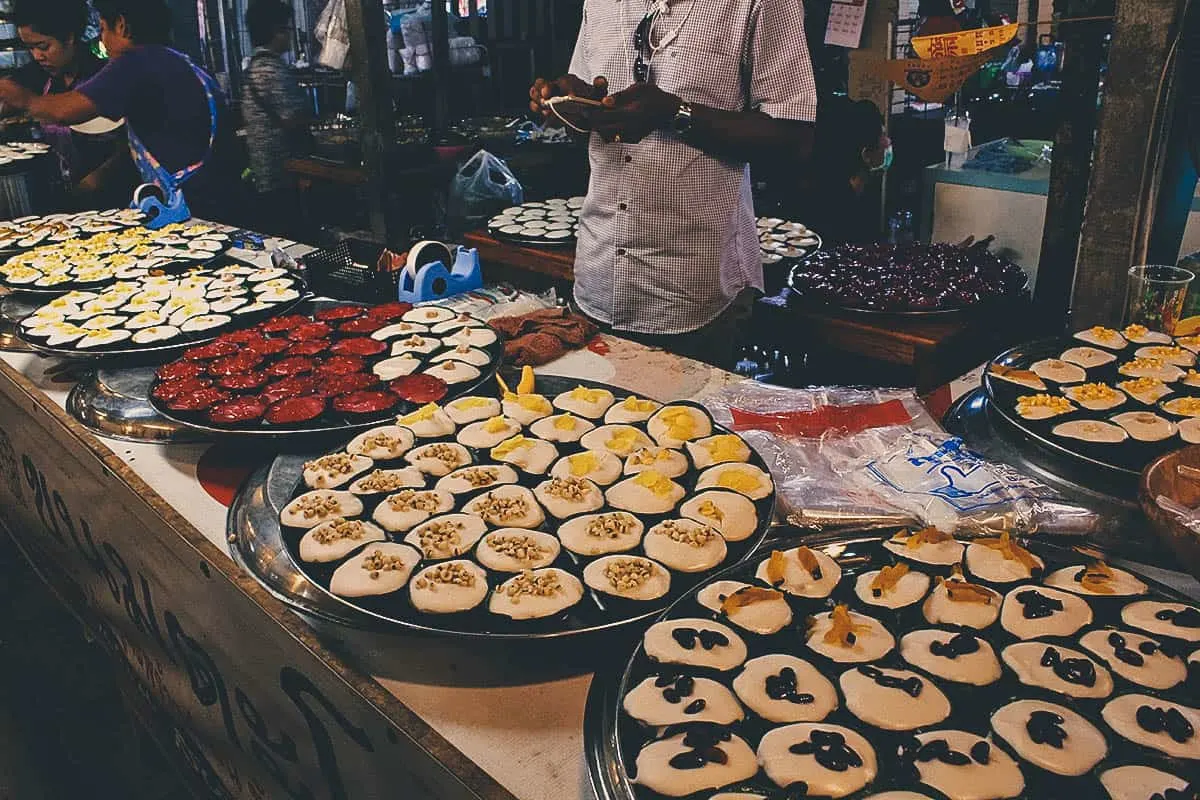 Thai Food Guide Tako or dessert pudding