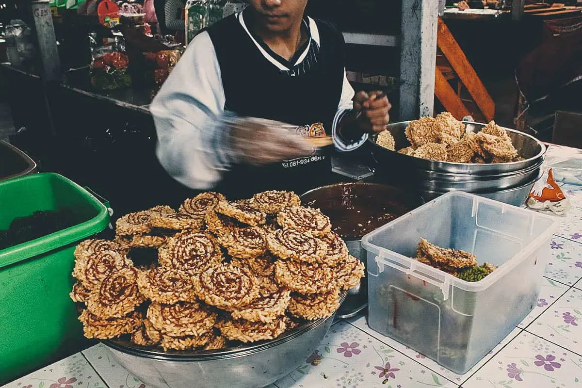 Thai Desserts Khao taen at a market in Bangkok