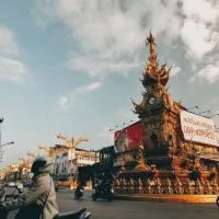 Explore Chiang Rai's Temples and Night Bazaar