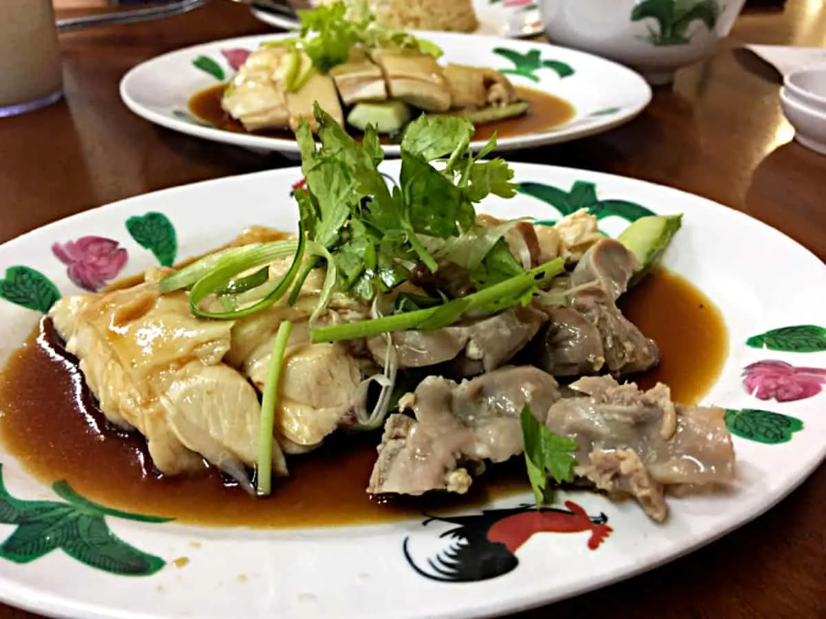 National Dish Quest:  5 Best Places to Eat Hainanese Chicken Rice in Singapore