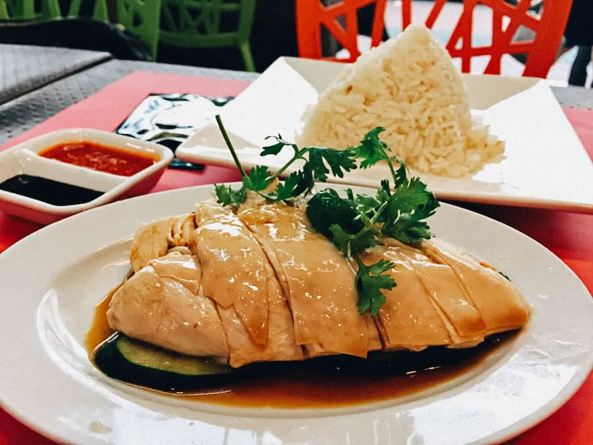 National Dish Quest:  5 Best Places to Eat Hainanese Chicken Rice in Singapore