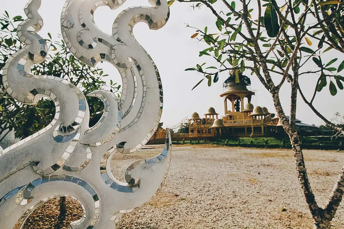 Wat Rong Khun (White Temple), Chiang Rai, Thailand