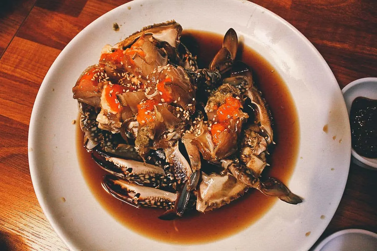 Things to Eat in South Korea Ganjang gejang, a favorite raw crab dish among Koreans