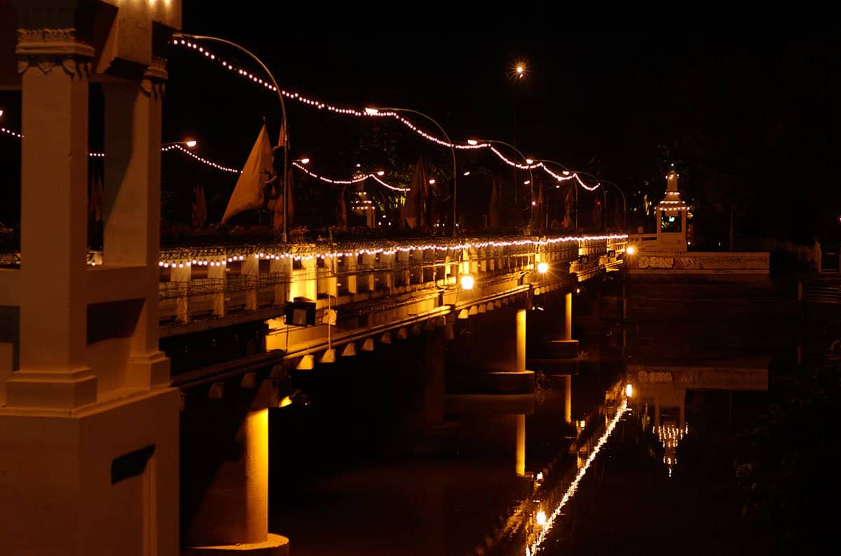 Yee Peng & Loy Krathong Festivals, Chiang Mai, Thailand