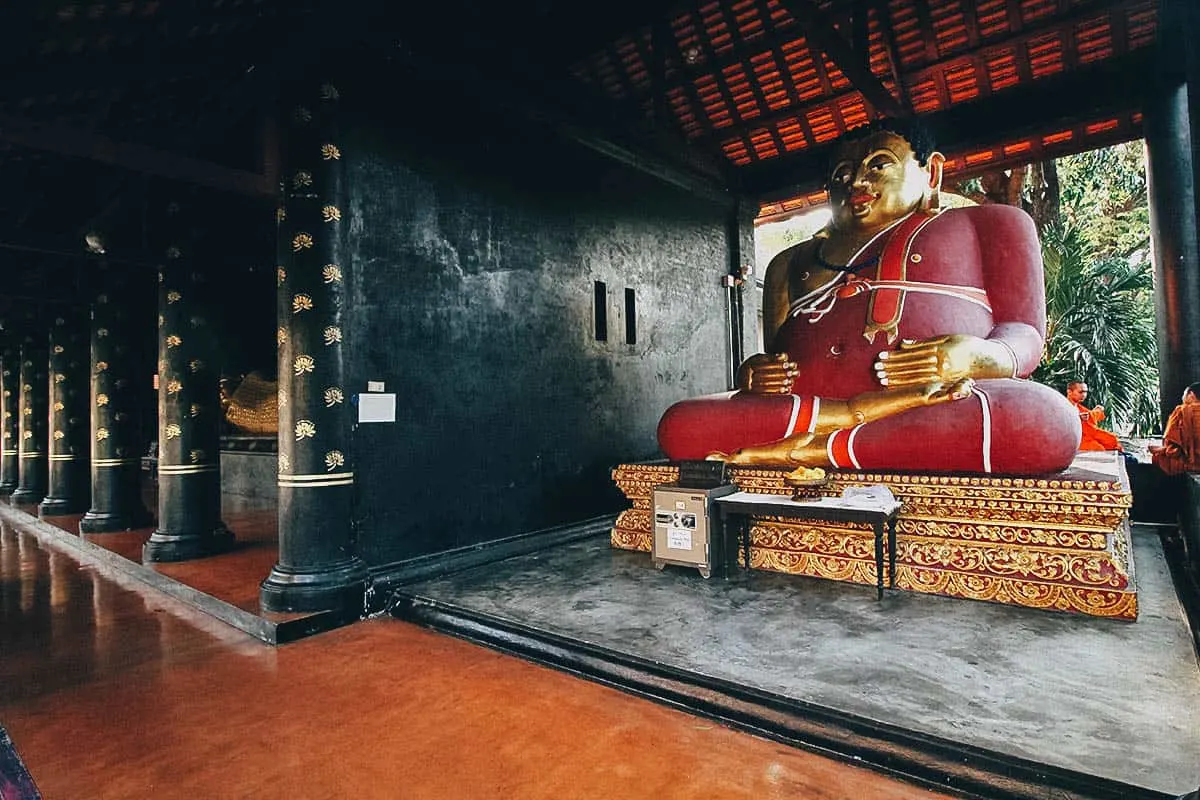 Wat Chedi Luang, Chiang Mai, Thailand