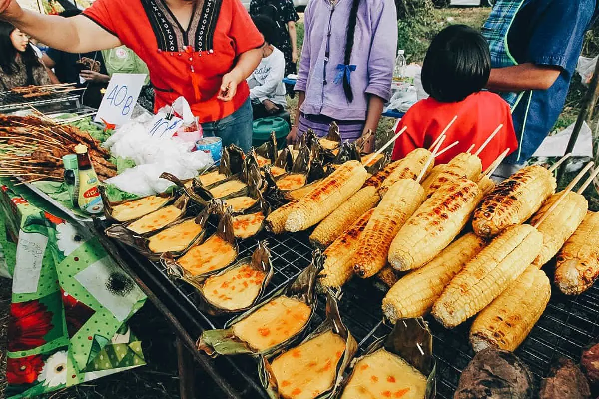 Yee Peng & Loy Krathong Festivals, Chiang Mai, Thailand