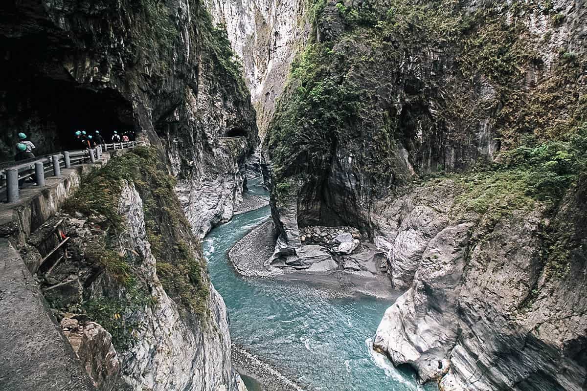 taroko gorge day trip from hualien