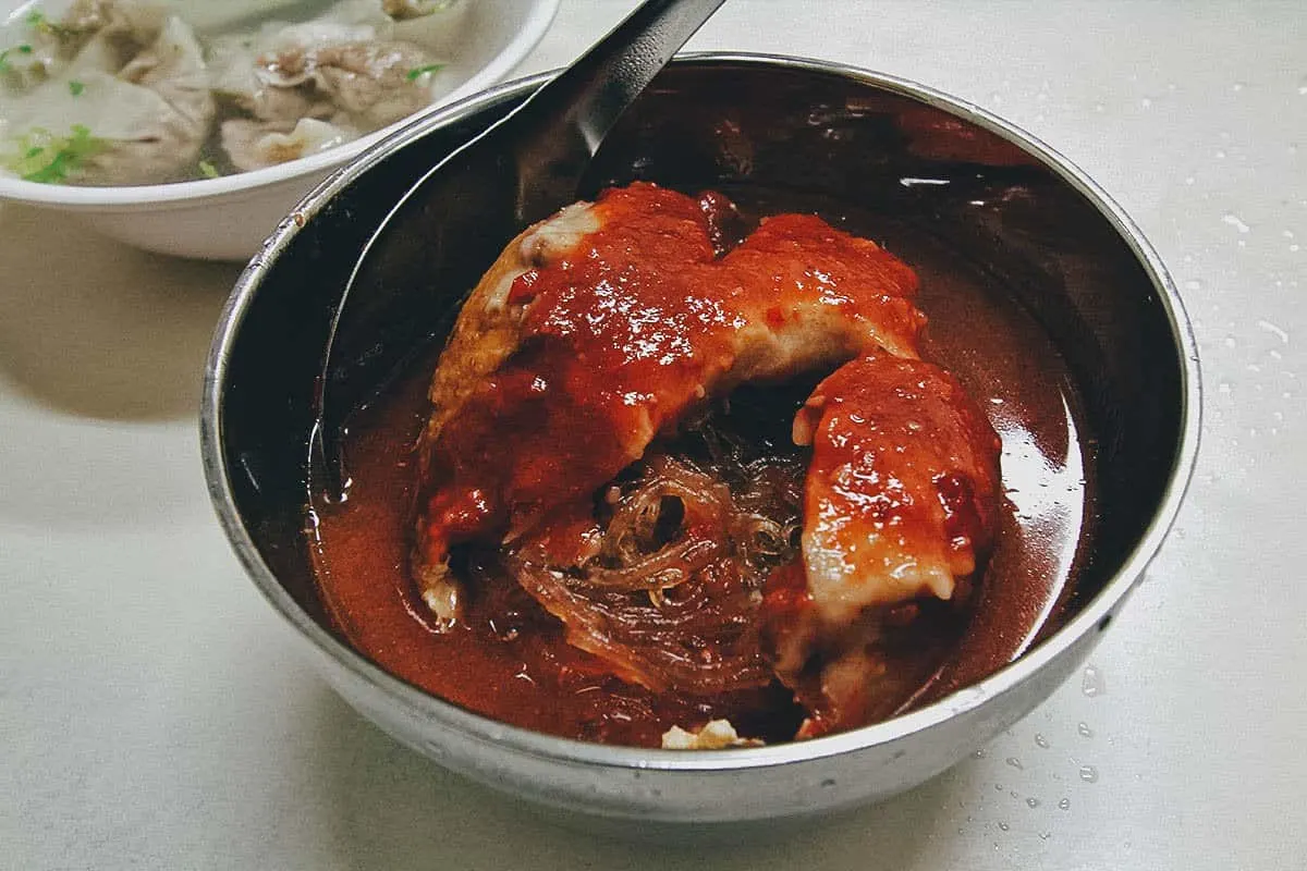 Things to Eat in Taiwan Ah-gei in Tamsui, Taiwan