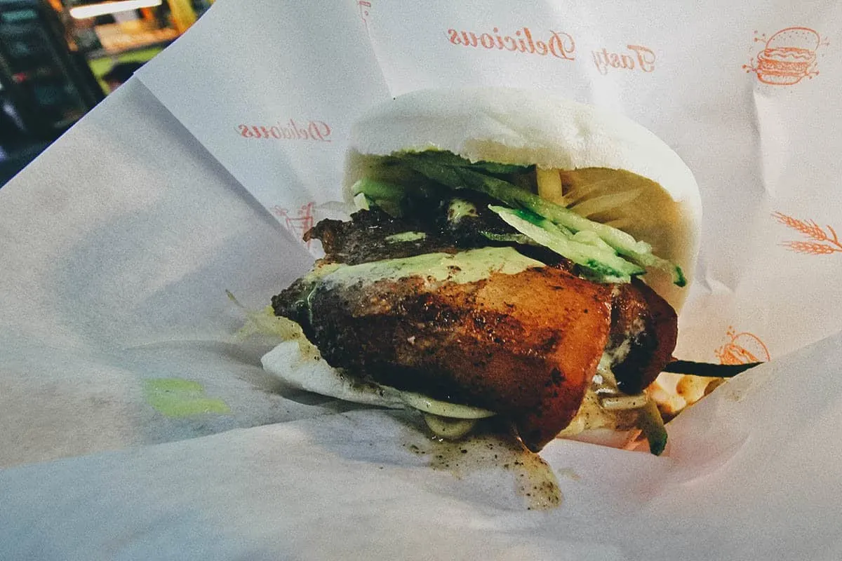 Things to Eat in Taiwan Gua bao in Taiwan