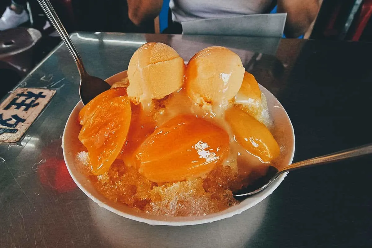 Things to Eat in Taiwan Baobing in Kaohsiung, Taiwan
